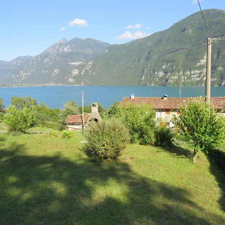 Holiday home Liperone